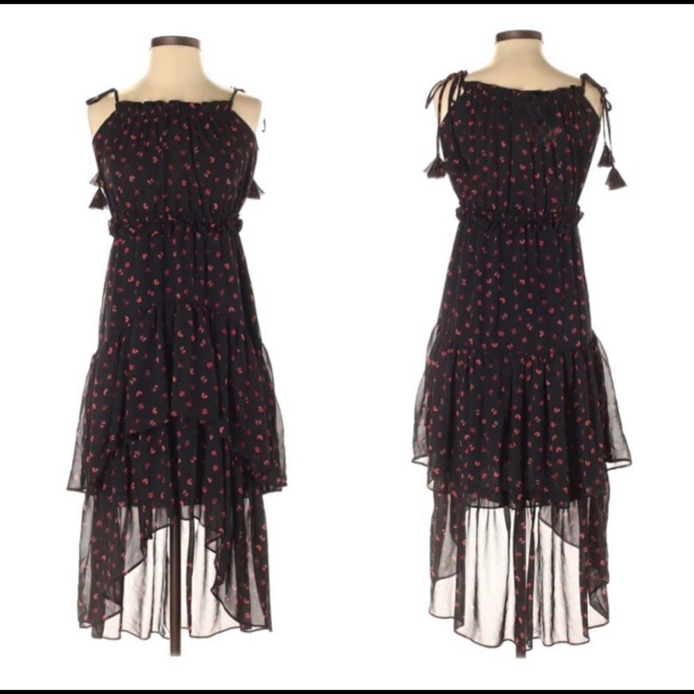 ✨Evie Tiered Ruffle Floral Tassel Dress✨